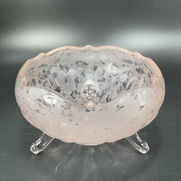 1930s Fenton Ming Pink Glass Rose Bowl Dish Etched 3 Footed Bowl Frosted Finish - Picture 15 of 15